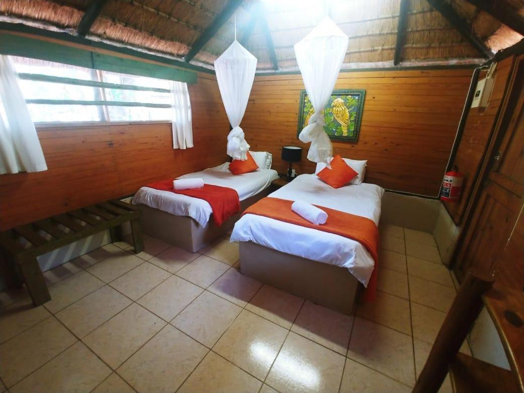 Pumusa Bushcamp Hluhluwe Exteriör bild