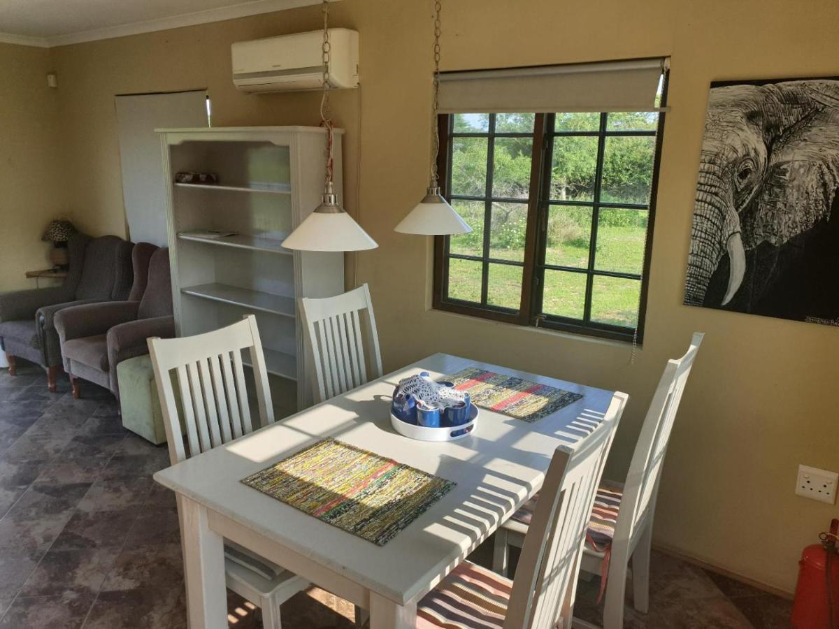 Pumusa Bushcamp Hluhluwe Exteriör bild