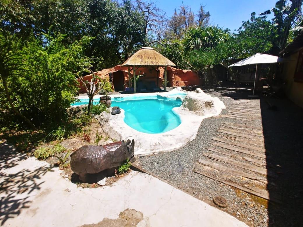 Pumusa Bushcamp Hluhluwe Exteriör bild
